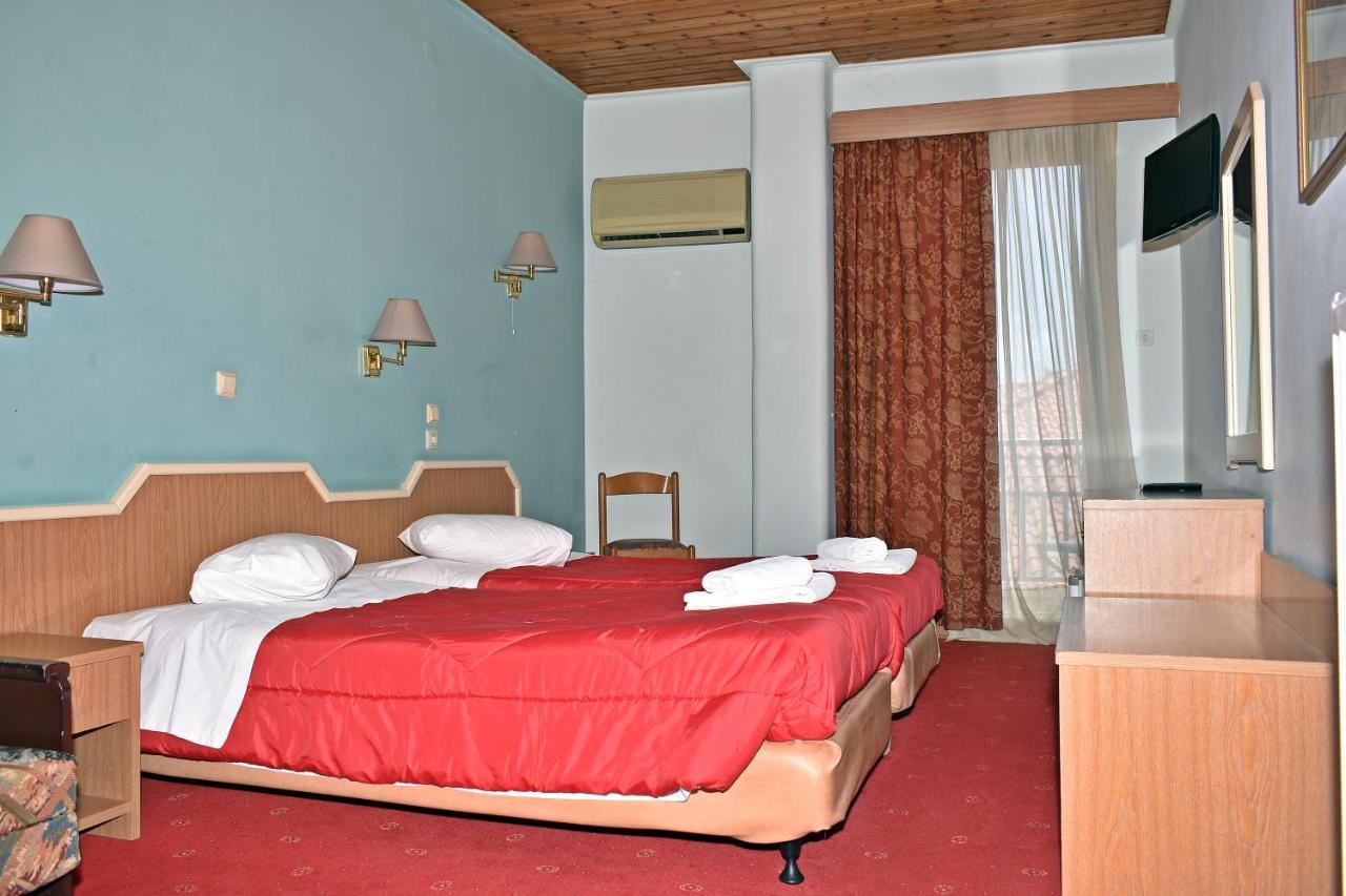 Iniohos Hotel Delphi Екстер'єр фото